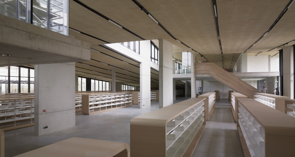 Library + Restaurant + Multifunctional Space / BOB361 Architects