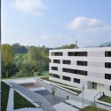 Housing Sotocje - Bevk Perović arhitekti Housing Sotocje - Bevk Perović arhitekti © Miran Kambič