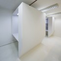 Thin Office / Studio SKLIM Thin Office / Studio SKLIM © Jeremy San