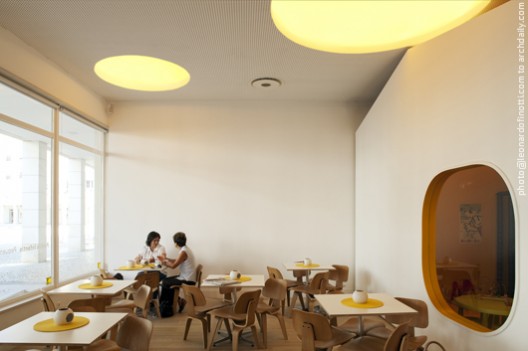 Petit Cabanon Cafe - Ternulho Melo Arquitectos