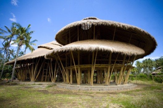 The Green School - PT Bambu