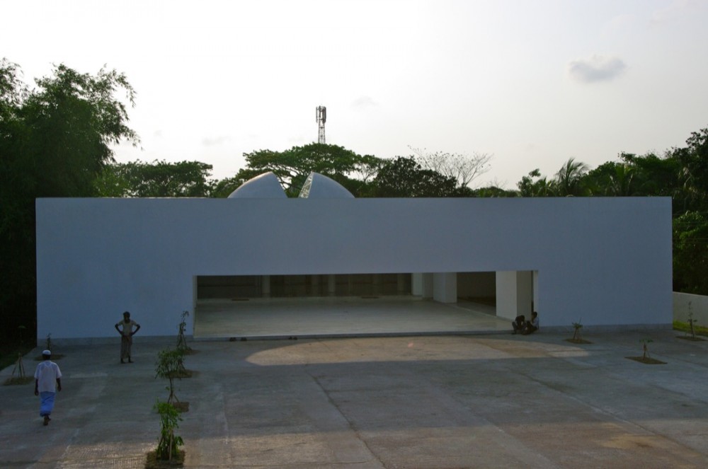 Chandgaon Mosque - Kashef Mahboob Chowdhury © Aga Khan Award for Architecture / BKS Inan