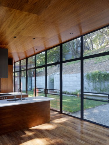 Hundred Foot House - Ogrydziak Prillinger Architects