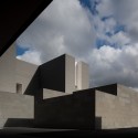 Amore Pacific Research & Design Center - Alvaro Siza - Carlos Castanheira - Kim Jong Kyu Amore Pacific Research & Design Center - Alvaro Siza - Carlos Castanheira - Kim Jong Kyu FG+SG – Fernando Guerra, Sergio Guerra
