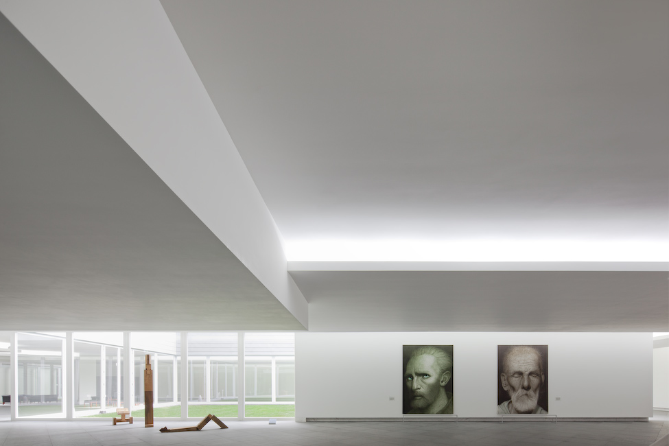 Amore Pacific Research & Design Center / Alvaro Siza, Carlos Castanheira and Kim Jong Kyu