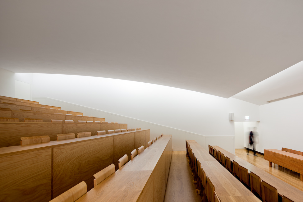 Amore Pacific Research & Design Center / Alvaro Siza, Carlos Castanheira and Kim Jong Kyu