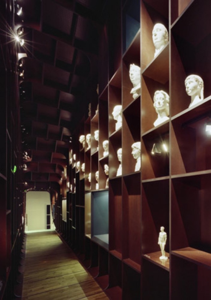Paul Belmondo Museum / Chartier-Corbasson Architects