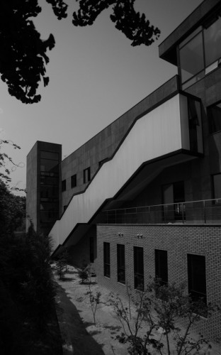 Korean Institute for Archaeology & Enivironment - Hohyun Park + Hyunjoo Kim