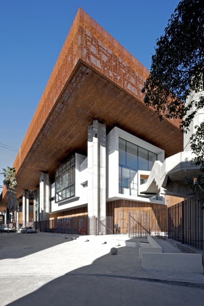 Gabriela Mistral Cultural Center / Cristian Fernandez Arquitectos, Lateral Arquitectura & Diseño