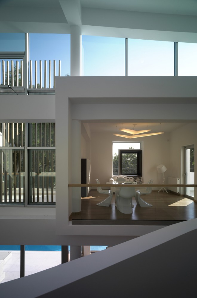House In Ekali / Architect Thanos Athanasopoulos