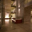 Wolkem Office Building / Vir.Mueller Architects © Andre J. Fanthome