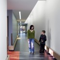 One Kids Place / Mitchell Architects One Kids Place / Mitchell Architects © Richard Johnson
