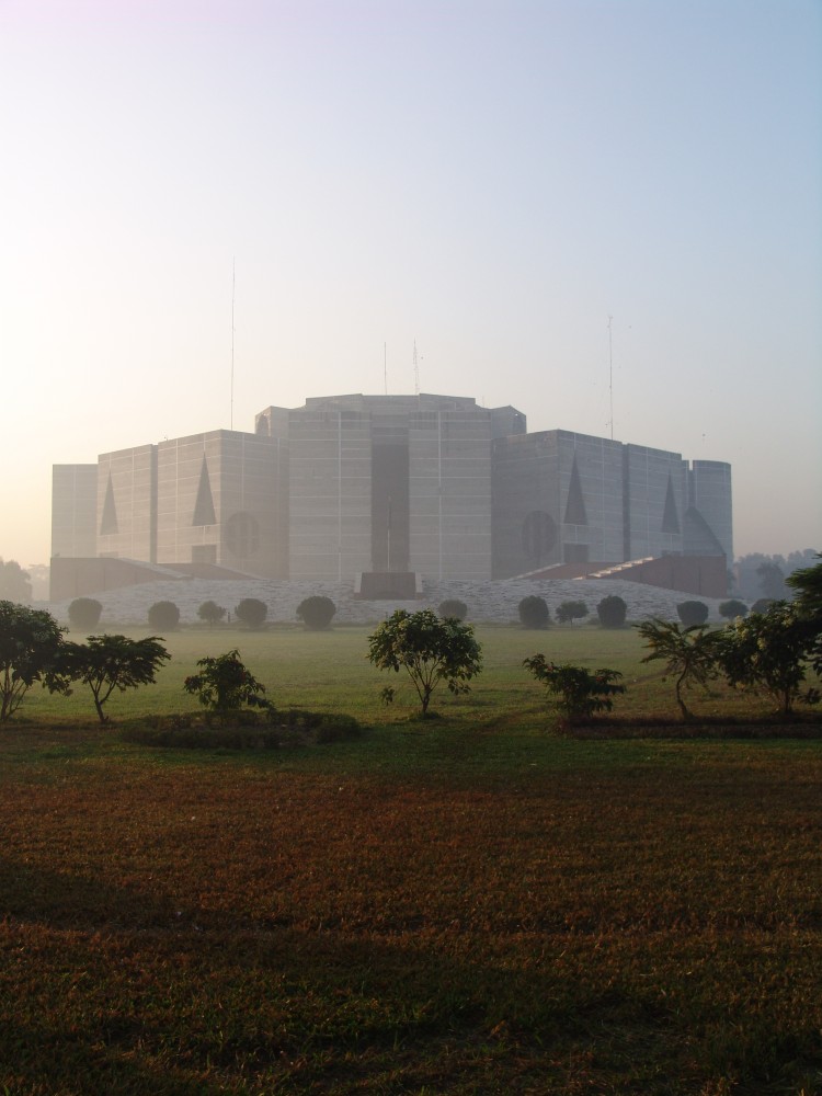 AD Classics: National Assembly Building of Bangladesh / Louis Kahn