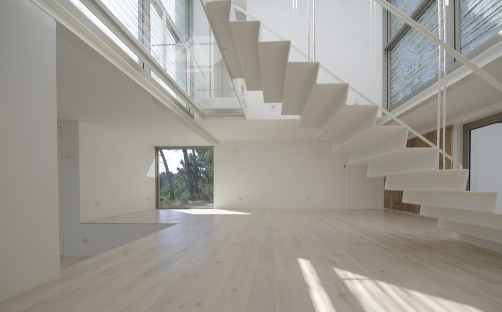 House in Meco / Jorge Mealha
