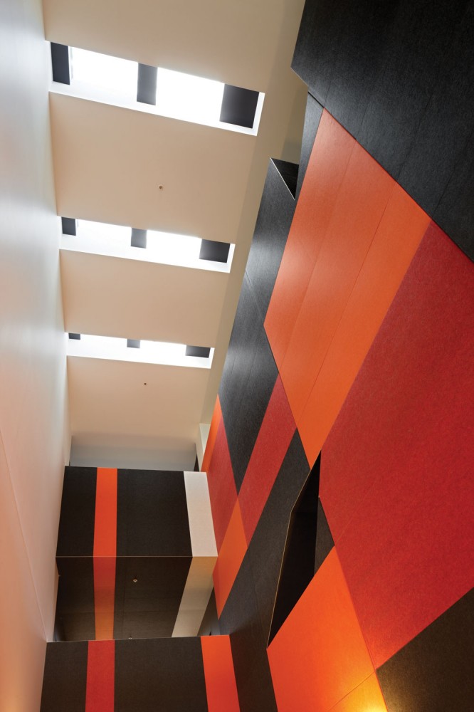 Barwon Health Teaching Training & Research Centre / Billard Leece Partnership