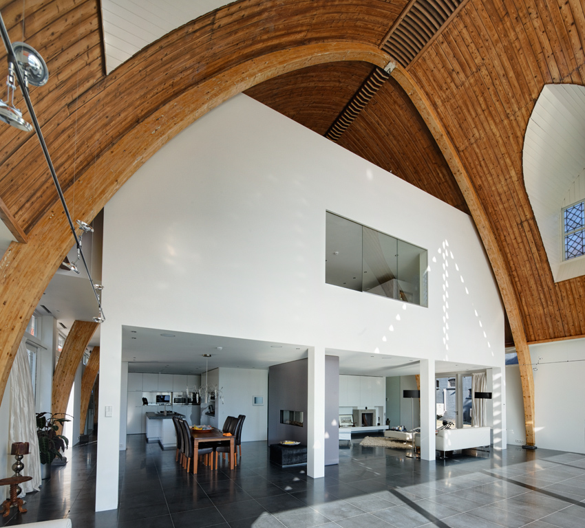 House In A Church / Ruud Visser Architects