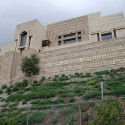AD Classics: Frank Lloyd Wright - Ennis House AD Classics: Frank Lloyd Wright - Ennis House © Floyd B. Bariscale