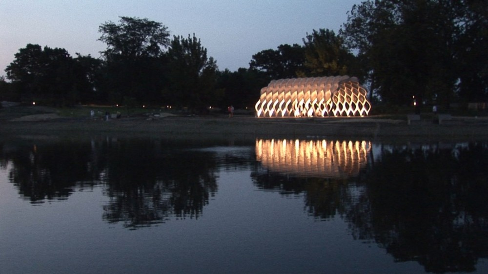 Lincoln Park Zoo South Pond / Studio Gang Architects
