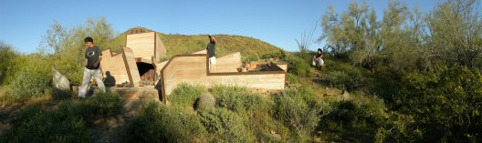 Brittlebush / Simon De Aguero