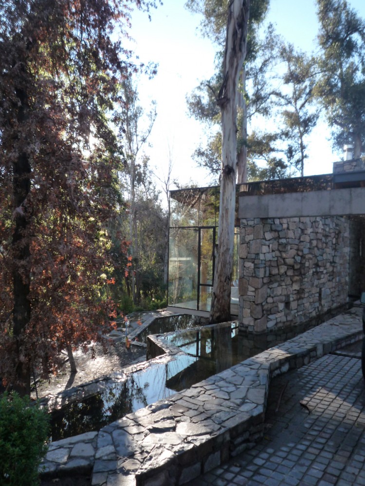 House in Lo Curro / Schmidt Arquitectos Asociados