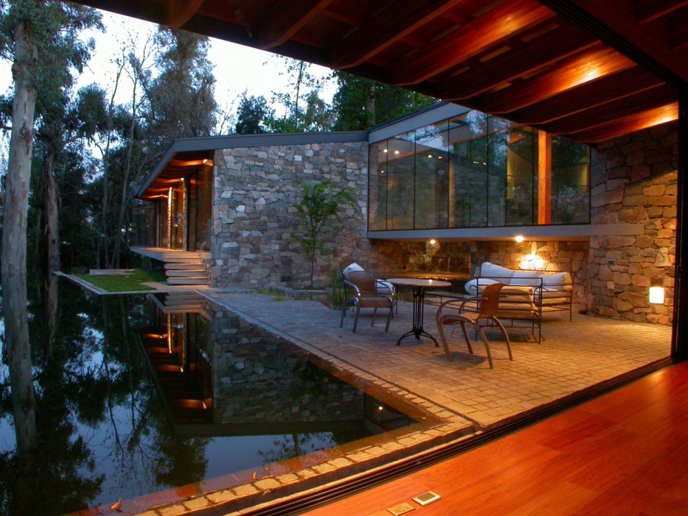 House in Lo Curro / Schmidt Arquitectos Asociados