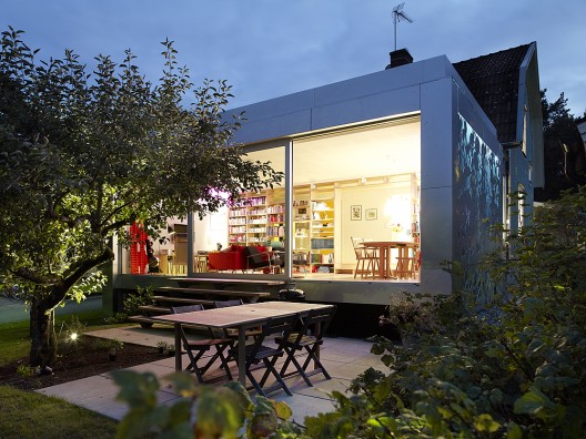 Aluminum House / UNIT Arkitektur AB