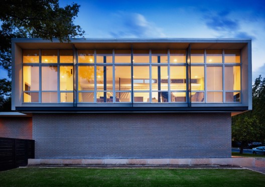 Annie Residence / Alter Studio