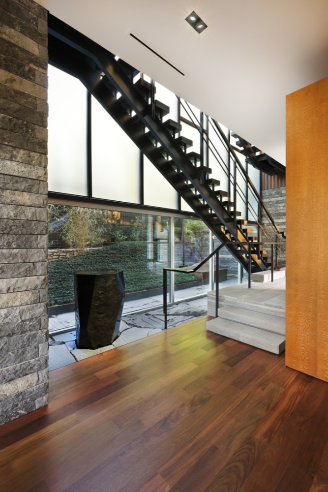 East Windsor Residence / Alter Studio