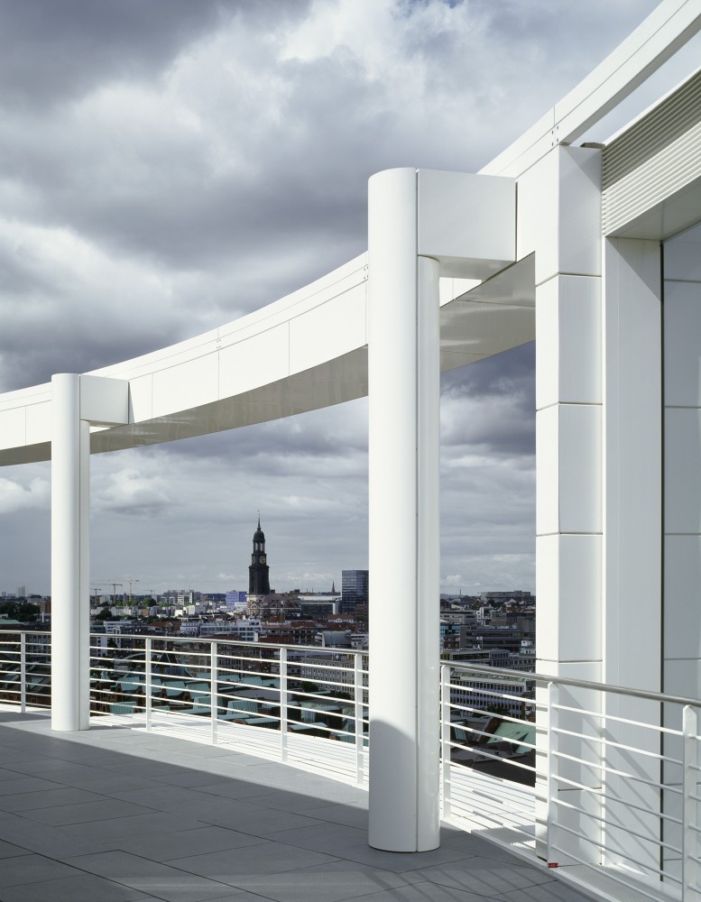 International Coffee Plaza / Richard Meier & Partners Architects