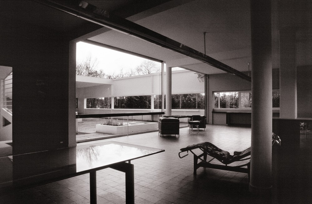 AD Classics: Villa Savoye / Le Corbusier
