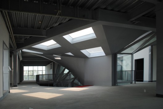 Zhixin Hybrid Office Building / P-A-T-T-E-R-N-S