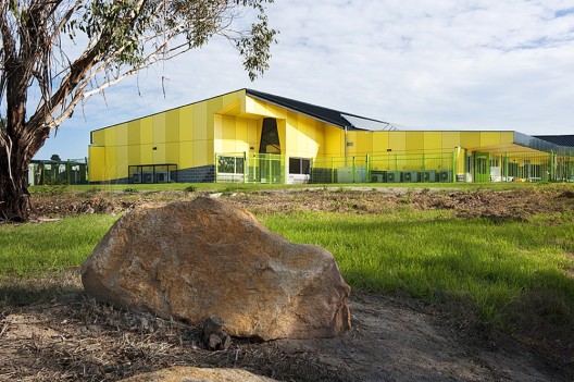 Churchill Integenerational Hub / Suters Architects