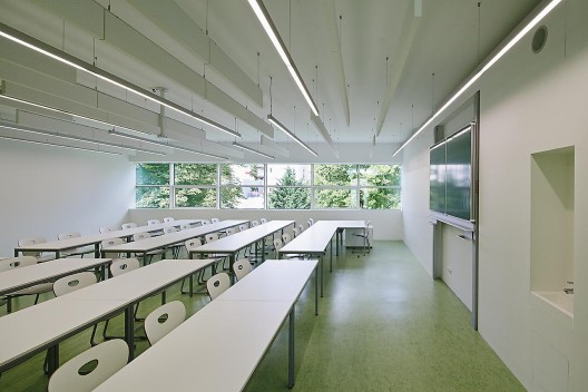 School of Nursing in the Kaiser Franz Joseph Hospital / Lichtblau.Wagner Architekten