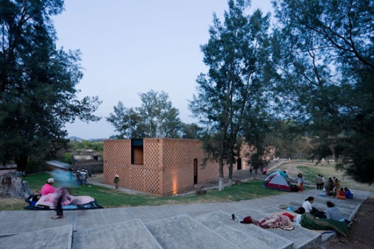Shelters Estanzuela+Atenguillo by Luis Andrete
