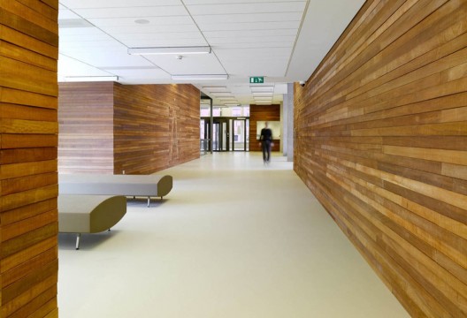Rechtbank Law Courts in Haarlem / Bakers Architecten Rechtbank Law Courts in Haarlem / Bakers Architecten
