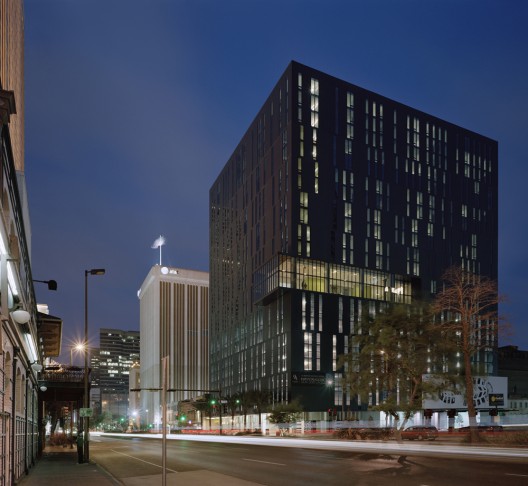 930 Poydras Residential Tower / Eskew+Dumez+Ripple