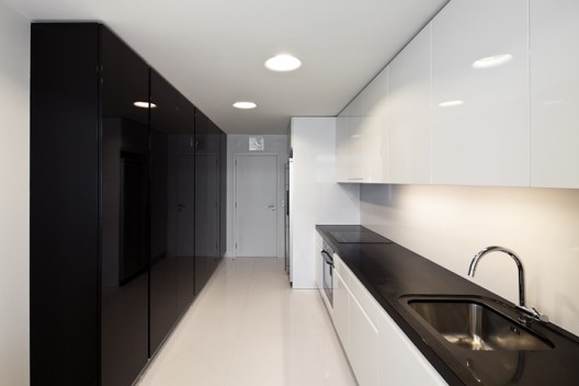 Apartment JSJ / Filipe Melo Oliveira