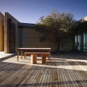 Earth House / Jolson Architecture Interiors Earth House / Jolson Architecture Interiors © Scott Newett & Earl Carter