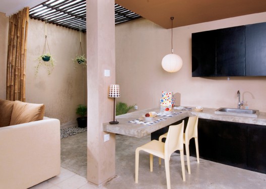 Sandar House / Atelier Riri
