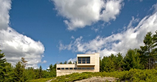House On Punkinville Road / Norelius Studio