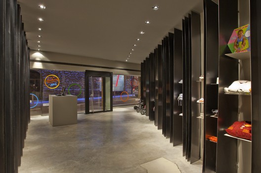 Món Petit / Miquel Merce Architect + MSB Workshop Office