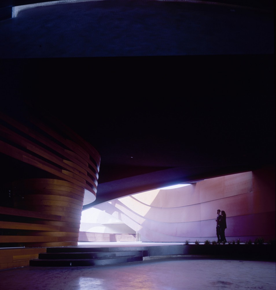 Design Museum Holon / Ron Arad Architects