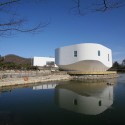 Zoo Zoo - Hyunjoon Yoo Architects Zoo Zoo - Hyunjoon Yoo Architects © Seunghoon Yum