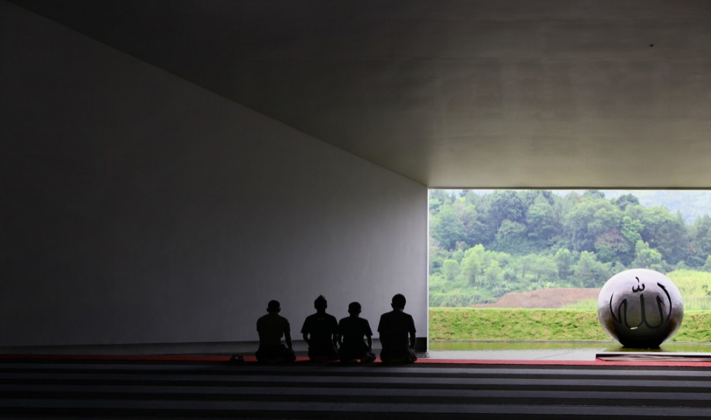 Al-Irsyad Mosque / Urbane