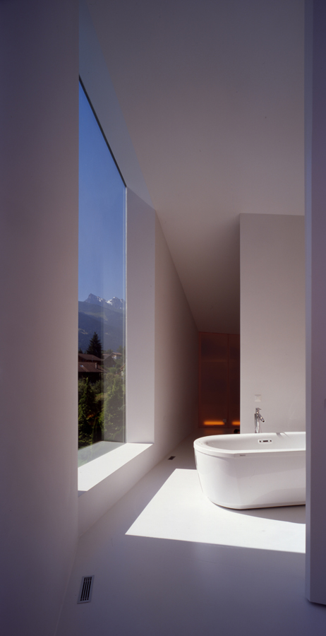 Martinho Les Neyres Residence / Bonnard Woeffray Architectes