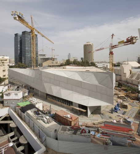 Tel Aviv Museum of Art Amir Building / Preston Scott Cohen