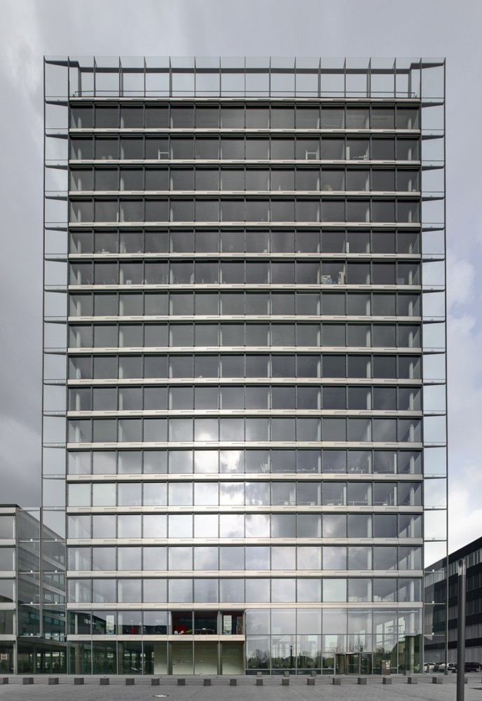Hegau Tower / Murphy/Jahn