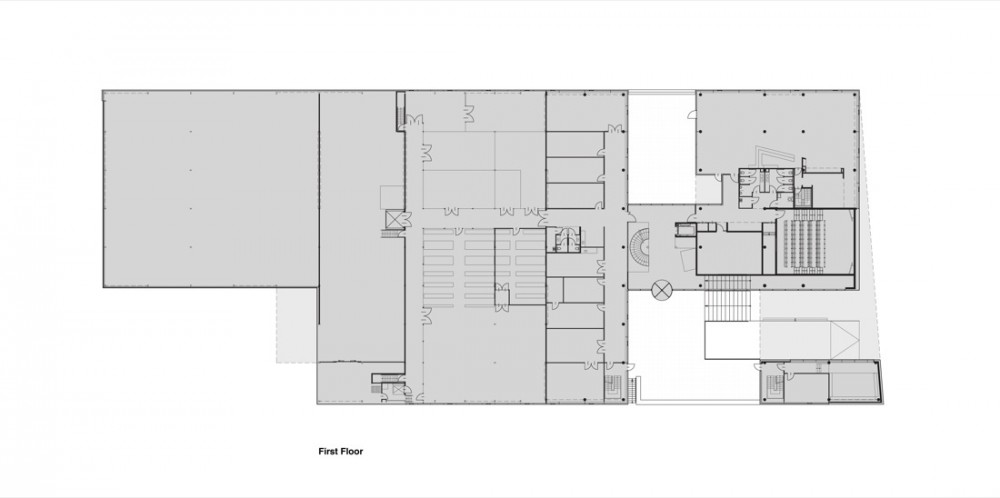 Simed Health Care Group / DHV Architects