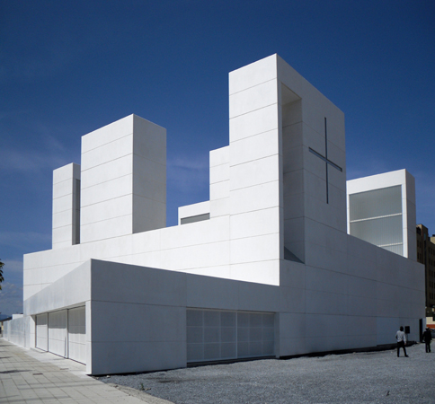 Ponferrada Church / Vicens + Ramos
