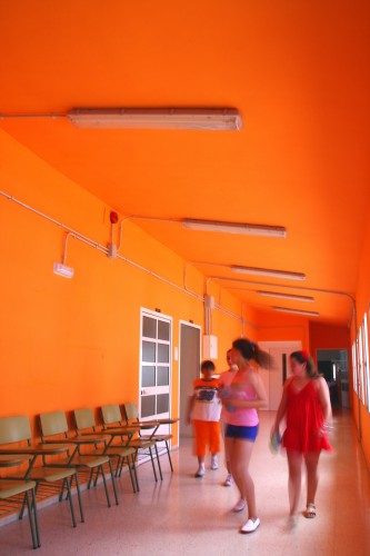 Víctor de la Serna y Espina Public School / Julio Barreno Gutiérrez